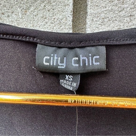 NWT City Chic Black Wrap Front Surplice Twist Strap Top - Picture 4 of 13